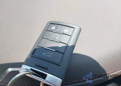 2013 Cadillac Xts Premium z USA, uszkodzony, nr VIN 2G61S5S38D9198487